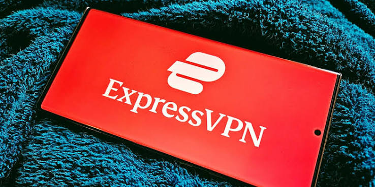 ExpressVPN — Best Low Latency Helldivers 2